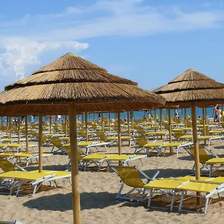 Fuer 5 Personen Ca 38 Qm In Bibione, Adriakueste Italien Und Umgebung * Bibione