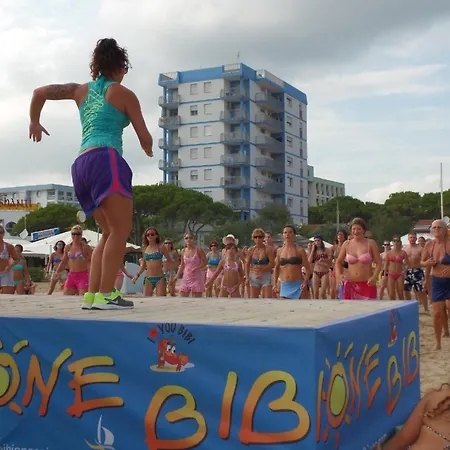 Fuer 5 Personen Ca 38 Qm In Bibione, Adriakueste Italien Und Umgebung