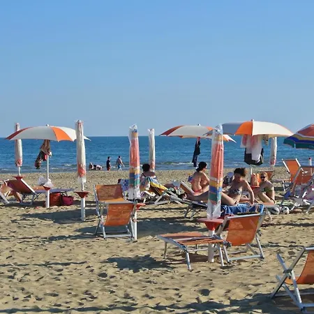 Fuer 5 Personen Ca 38 Qm In Bibione, Adriakueste Italien Und Umgebung